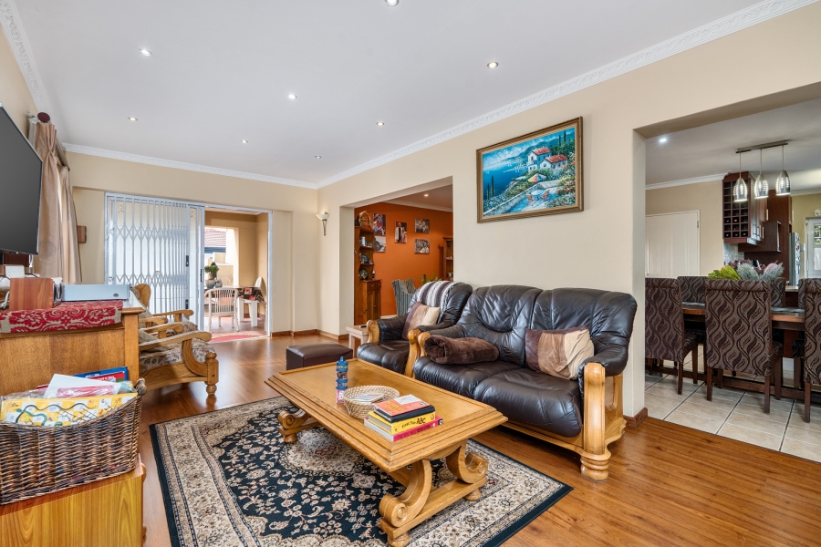 3 Bedroom Property for Sale in Century City Western Cape